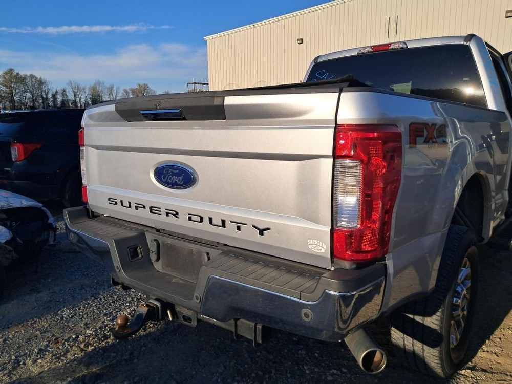 F250SD 2018 Glove Box 4897549