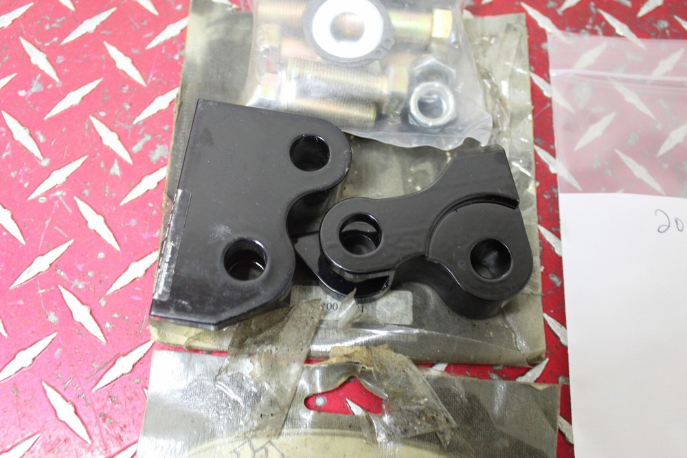 2000 - 2001 HARLEY DAVIDSON FXD BURLY PART # 28-281 LOWERING BLOCKS