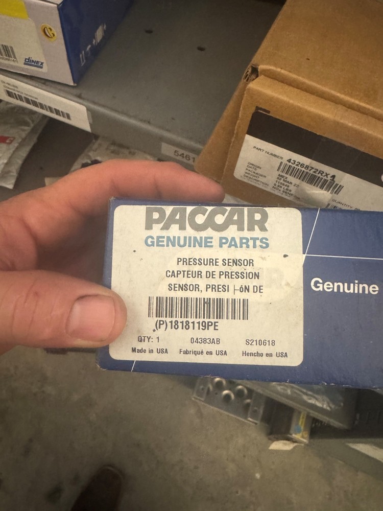 Paccar DPF Differential pressure sensor