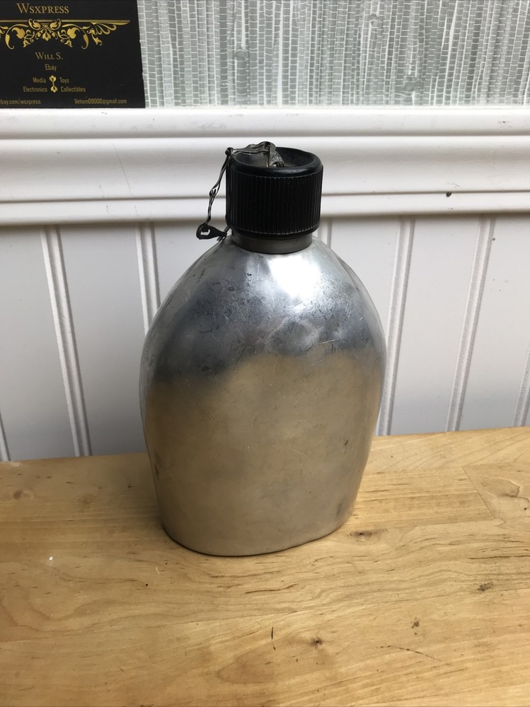 WWII Soling Japan Aluminum Canteen