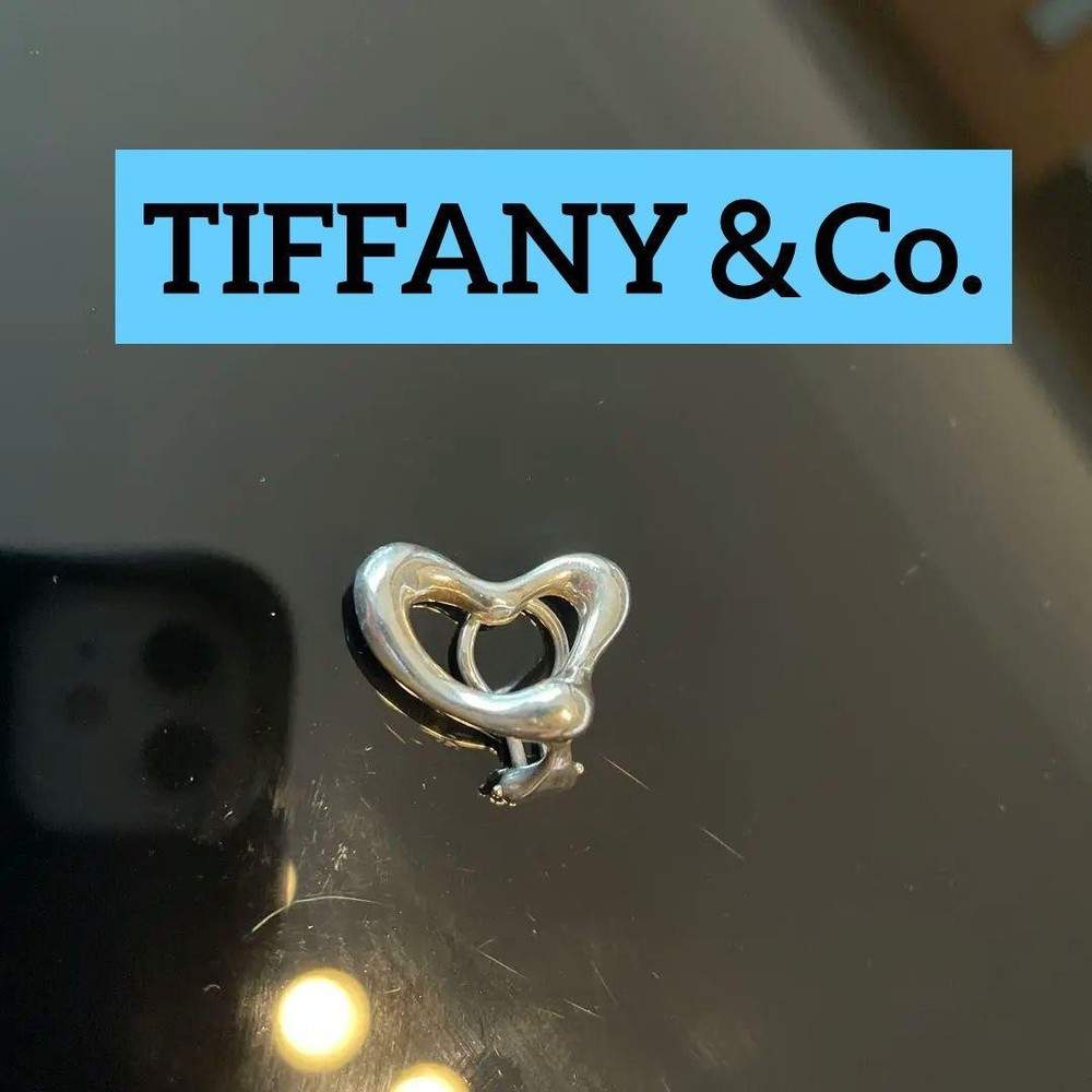 TIFFANY earring, single earring, heart design.