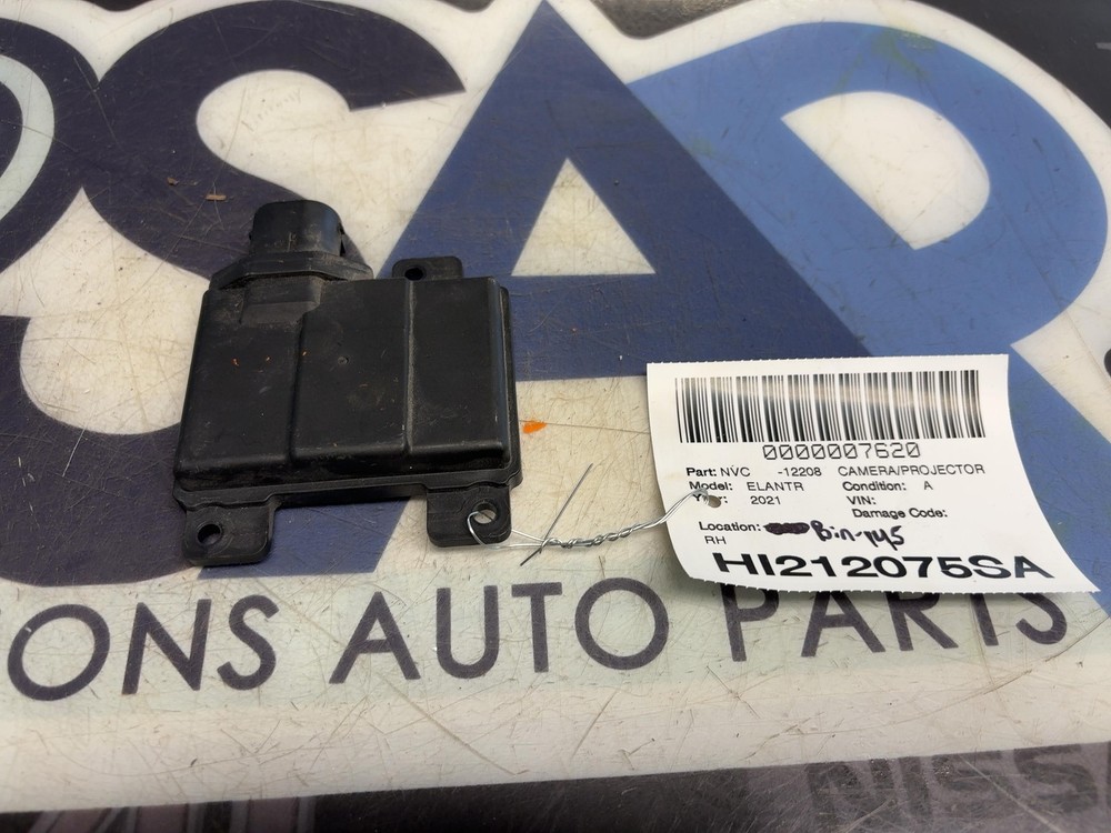 2021-23 Hyundai Elantra Camera/projector