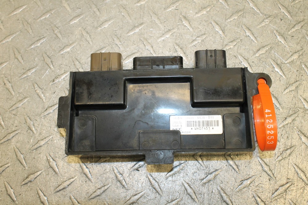 2003 HONDA INTERCEPTOR 800 VFR800A ABS CONTROL MODULE