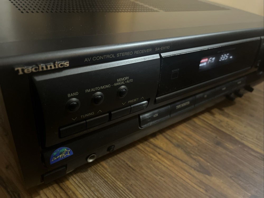 Technics SA-EX110 AV Stereo Receiver Dolby Pro Antenna - UNTESTED - Powers On