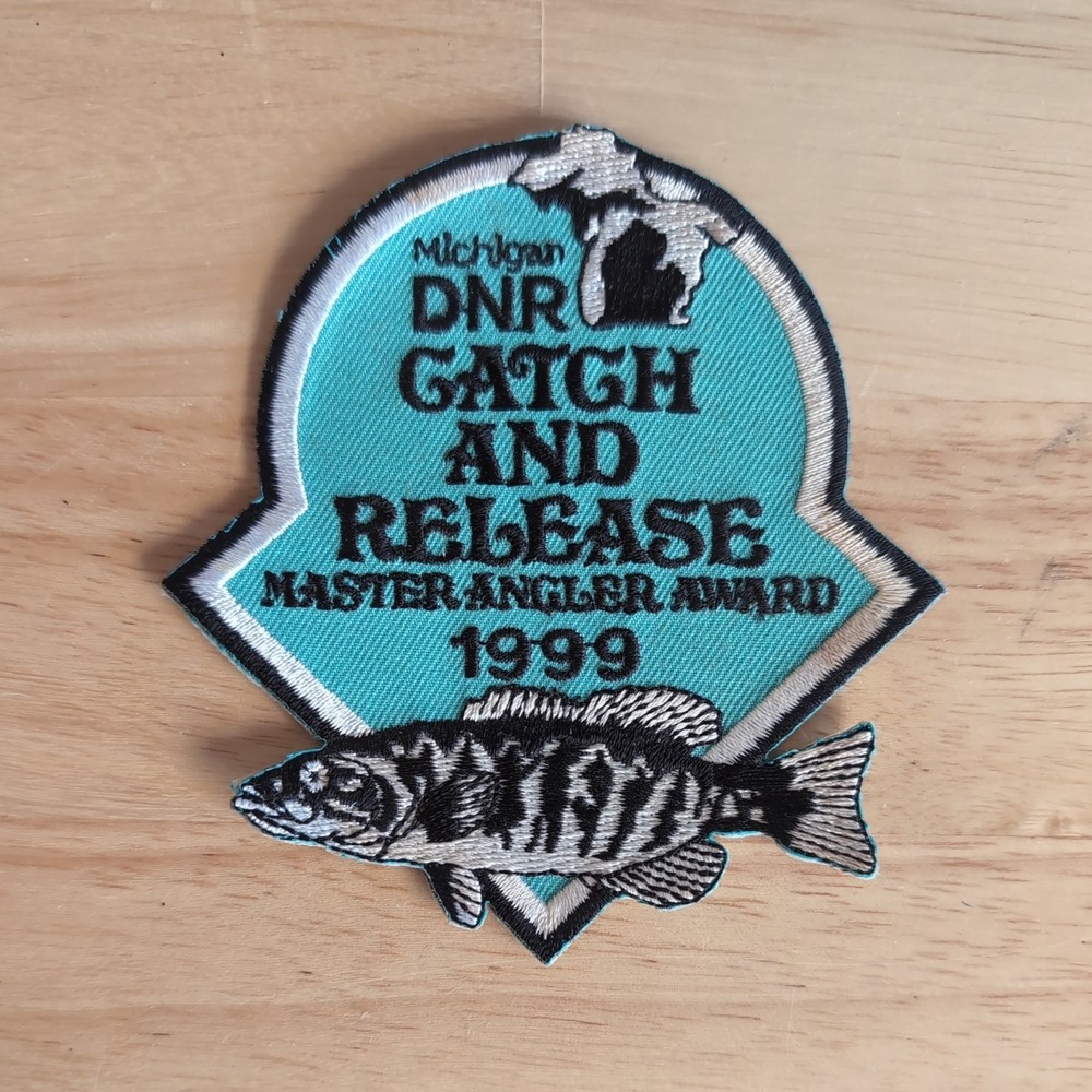 1999 MICHIGAN DNR MASTER ANGLER CATCH & RELEASE FISH PATCH
