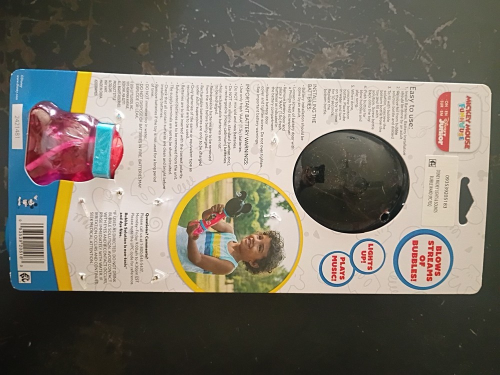 Disney Junior Mickey Mouse Lights & Sounds Bubble Wand + Bubbles