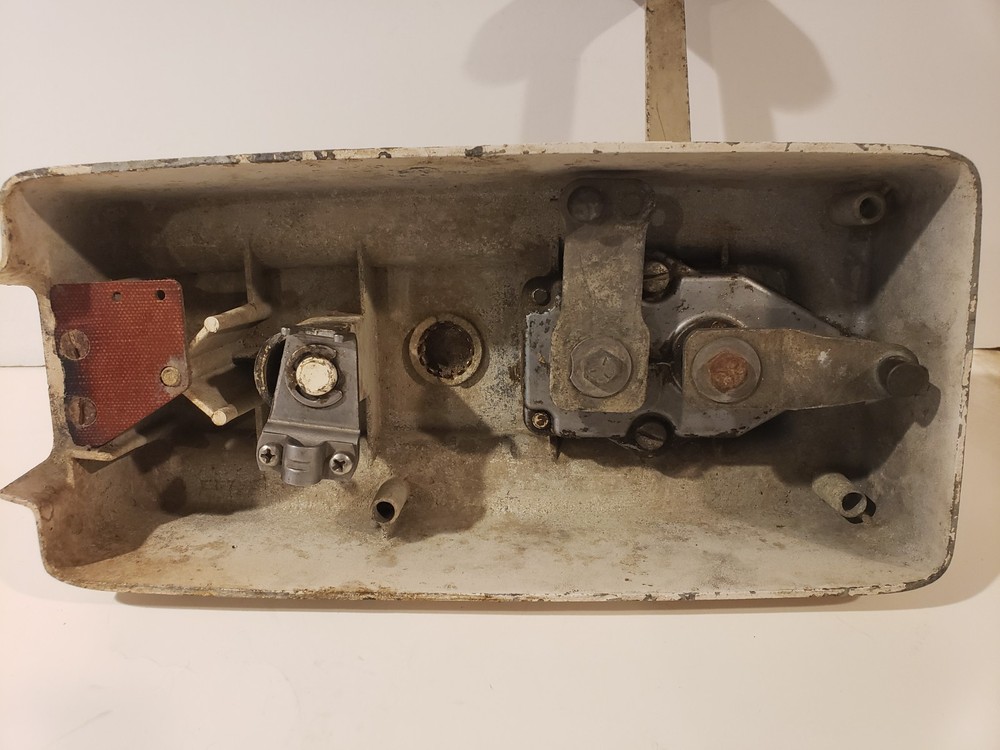 CHRYSLER FORCE SHIFT THROTTLE REMOTE CONTROL BOX ASSEMBLY FRESH WATER E67524