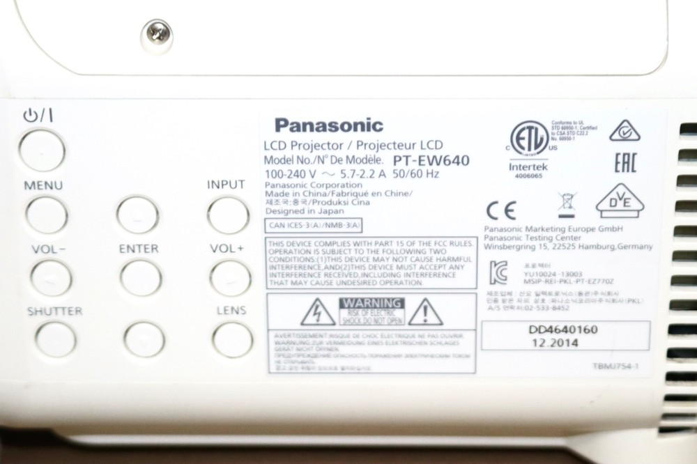 Panasonic PT-EW640 Projector . New Original Epson Lamp Installed. ( BUNDLE )