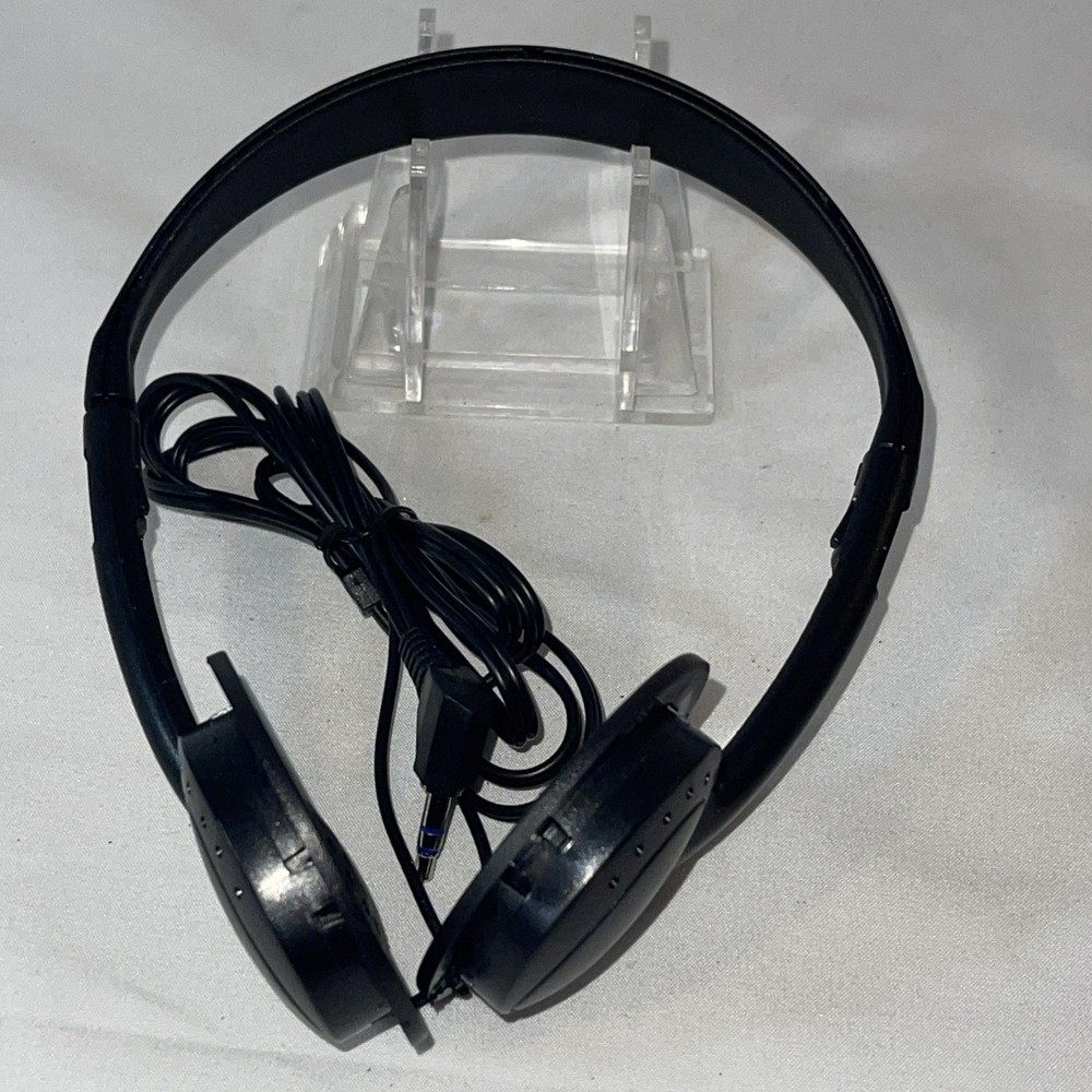 KLH Audio Systems AM-FM/CD Compact Player Working No Power Cable ￼