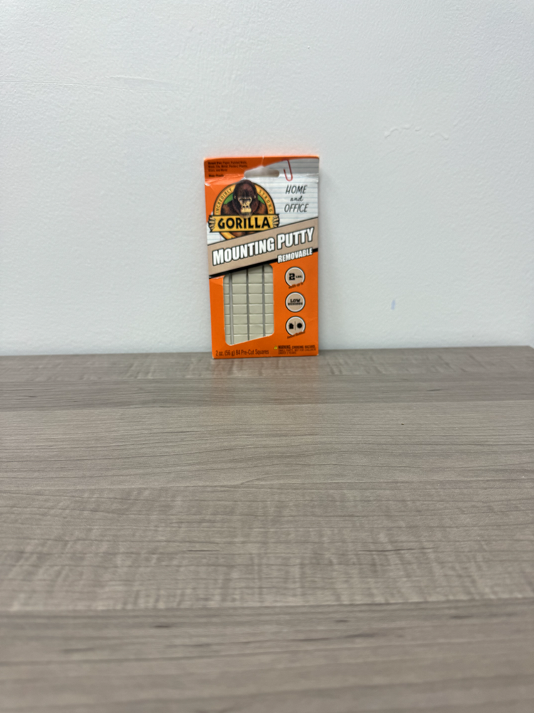 Gorilla Mounting Putty, Removeable & Repositionable, Squares, 2oz/56g, Tan
