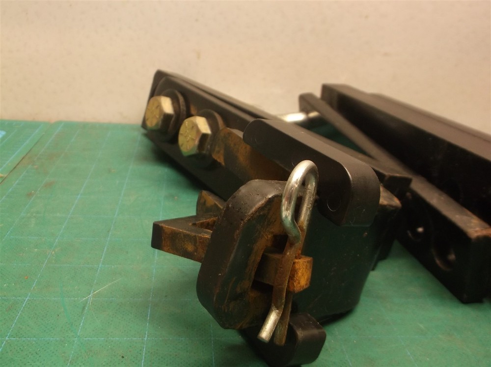 2 adjustable sway bar arms