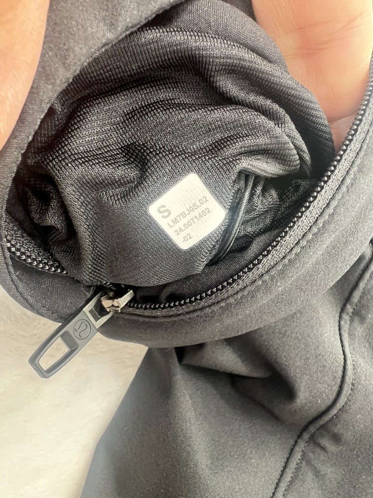 Lululemon Shorts Men Small Black Solid T.H.E Drawstring Pockets Linerless S