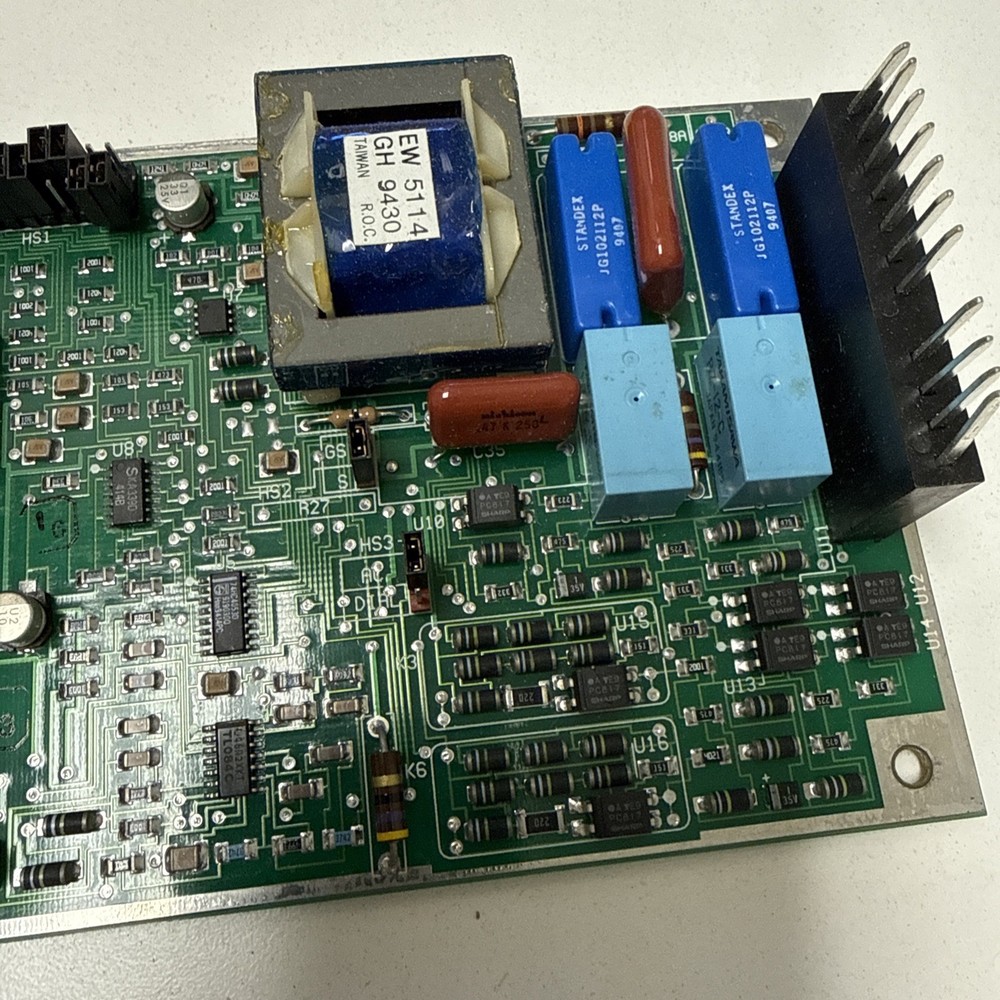 ADT 472318 Communication Universal D. E. S.