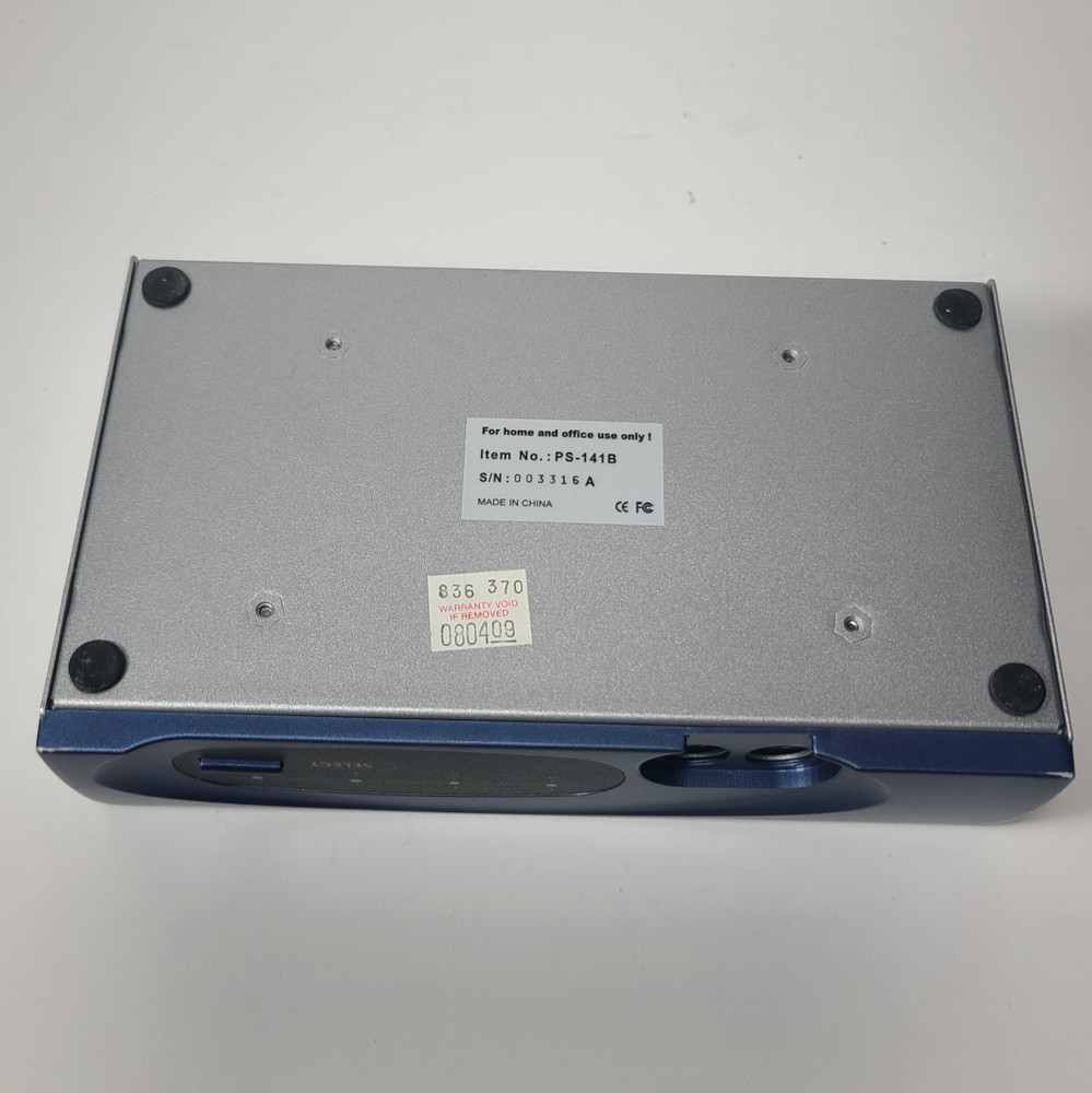 Lin X Cel - 4 port KVM Switch PS/2 Interface PS-141B