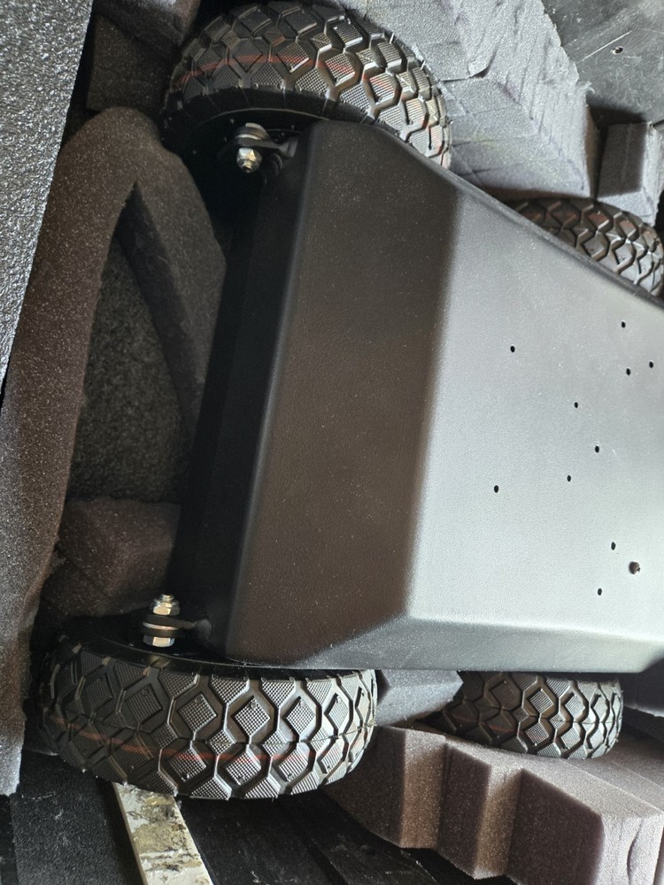 As IS SuperDroid Groundhog Robot