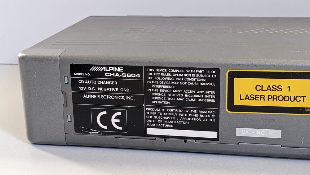 Alpine 6 Disc CD Changer CHA-S604 Ai-Net 1 Bit DAC