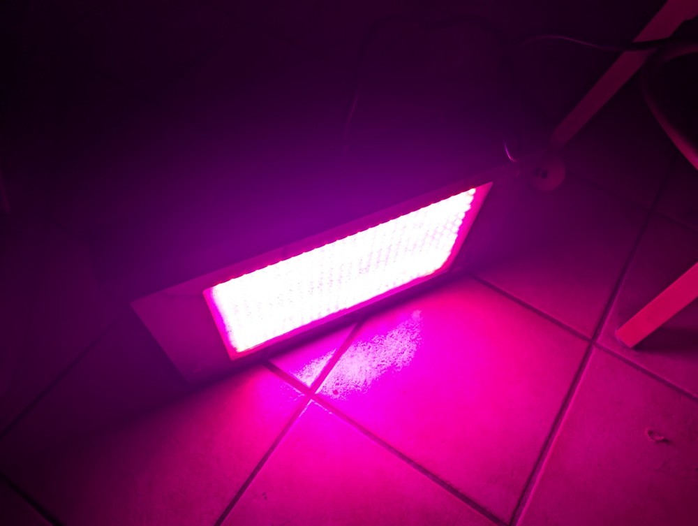 GROW LIGHT FOR INDOOR PLANTS COMPLETE READY FOR USE FULL SPECTRUM 2000W WORKS🔥