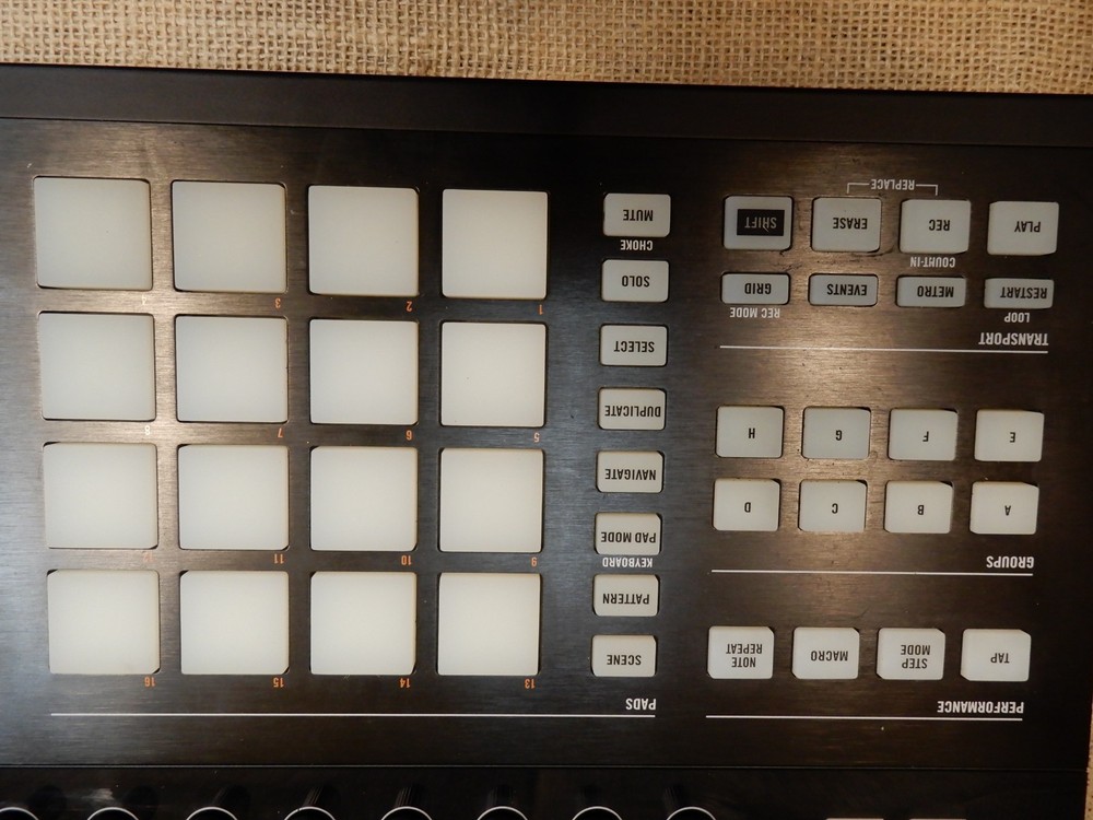 Maschine Studio Native Instruments - Black