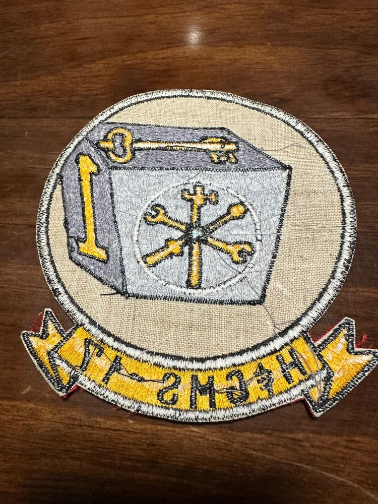 Vintage USMC H&GMS-17 Squadron Patch