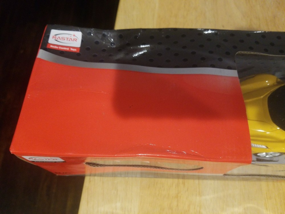 Rastar R/C Laferrari Car 1:24