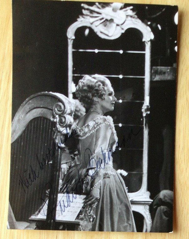 Judith Beckmann Signed Photo / Autographed Opera Singer