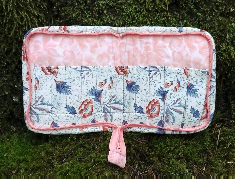 Handmade Quilted Interchangeable Crochet Hook Zippered Storage Case