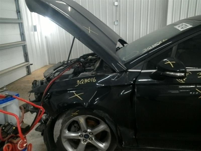 FUSION 2014 High Mounted Stop Light 104687123