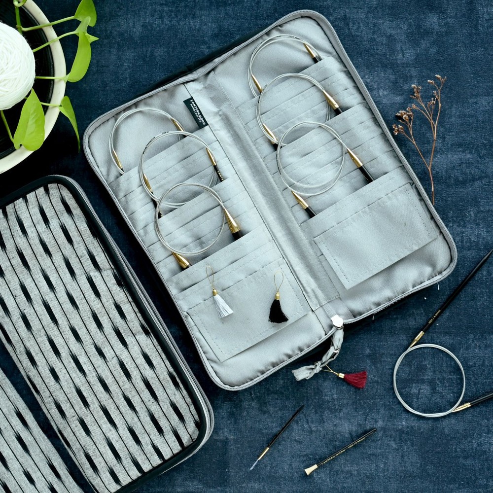 Lantern Moon CASE CIRCULARS, iKat