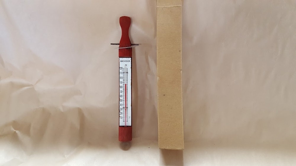 Vintage Wooden Brooder thermometer MADE IN THE USA