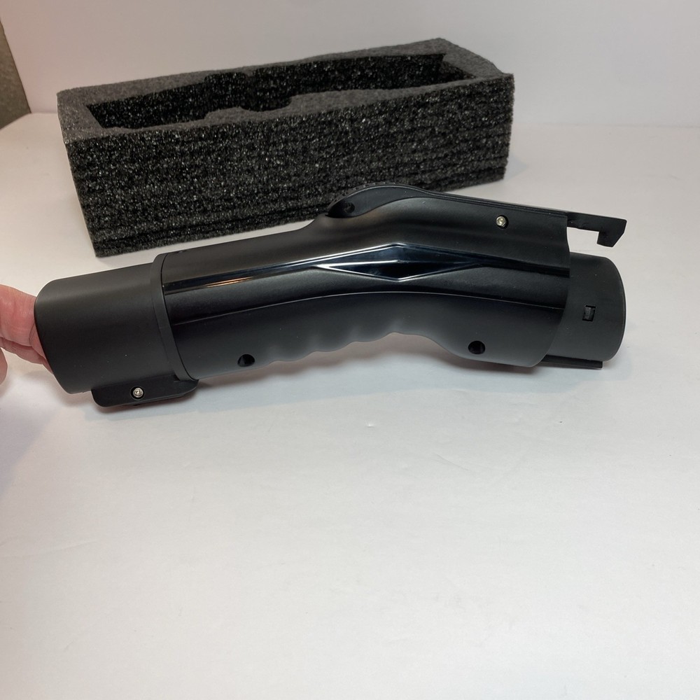 Stoke Voltaics J1772 EVs Charge adapter