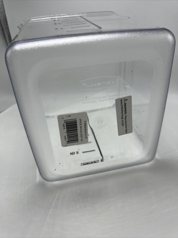 Rubbermaid FG630800CLR Space Saving Square Container 8 Quart Clear New