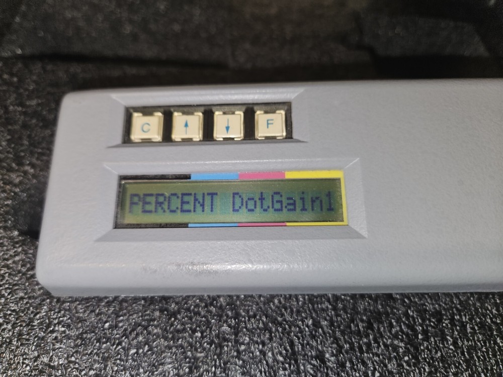 Cosar 202 (200 Series) Reflection Densitometer Graphics Microsystems Inc w/ Case