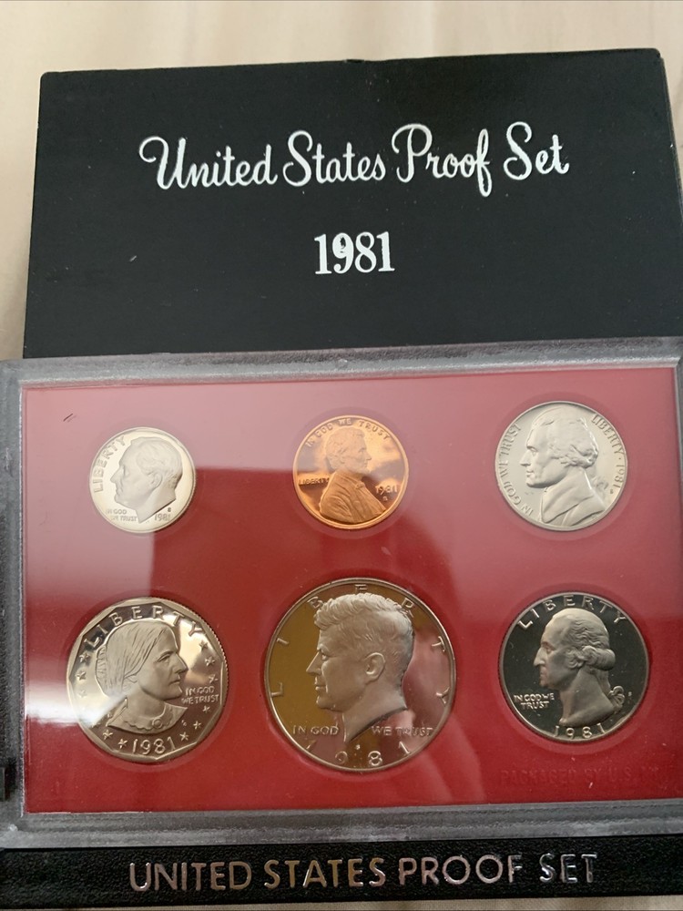 1981 Proof Set U.S. Mint Government with Original Packaging