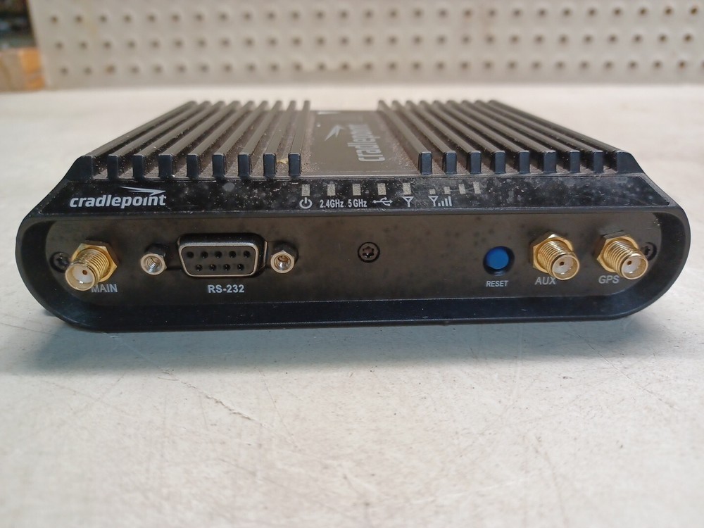 CRADLEPOINT Router IBR1100LP6 Dual Band Communications Networking - UNTESTED