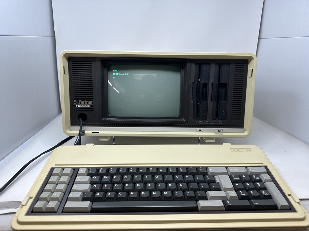 1982 Panasonic Sr. Partner Portable IBM-PC Compatible System