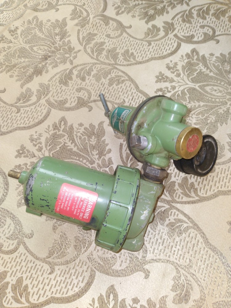 Lincoln Pneumatic Filter Regulator Lubricator Assembly 1/4" NPT