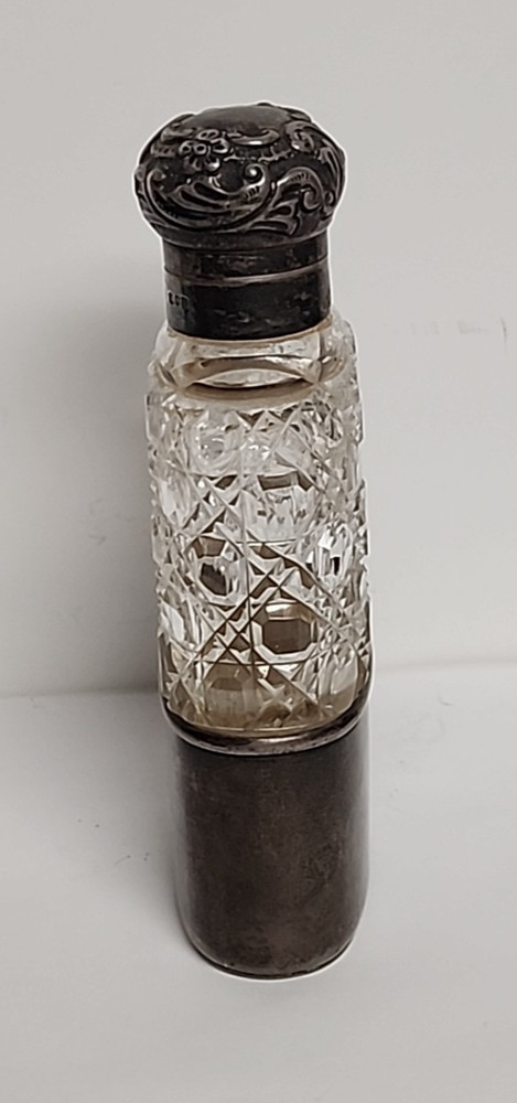 Thomas Ingleton Sterling Silver & Cut Glass Locking Hip Flask C. 1906
