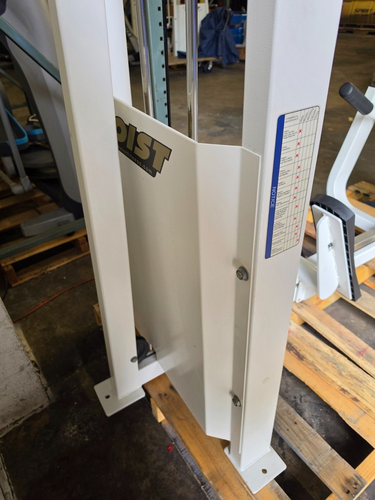 HOIST Low Back Selectorized Machine HS 1225 Commercial