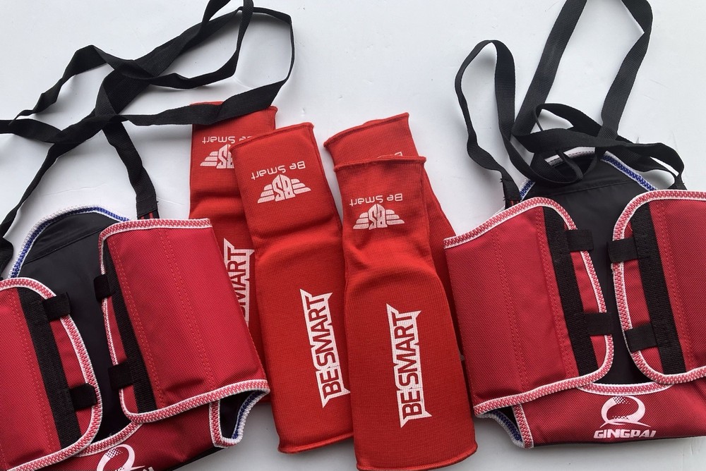 5 Piece Shin & Ankle Guards Be Smart Cingpai Red Complete Upper