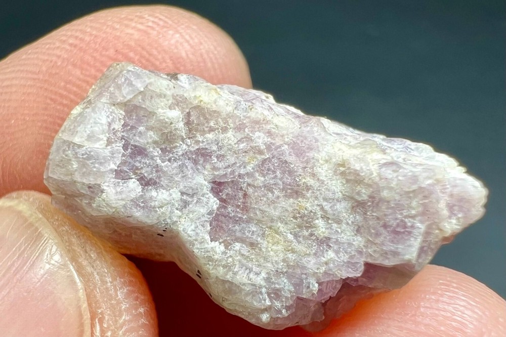 20 Carat Fluorescent Phosphorescent Color Change Hackmanite Crystal From Afghan