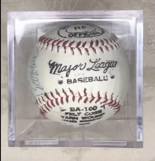 1980 Chicago White Sox Team Signed Baseball
