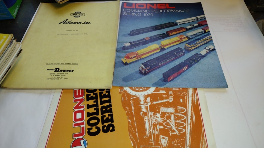 13 Model Train Books