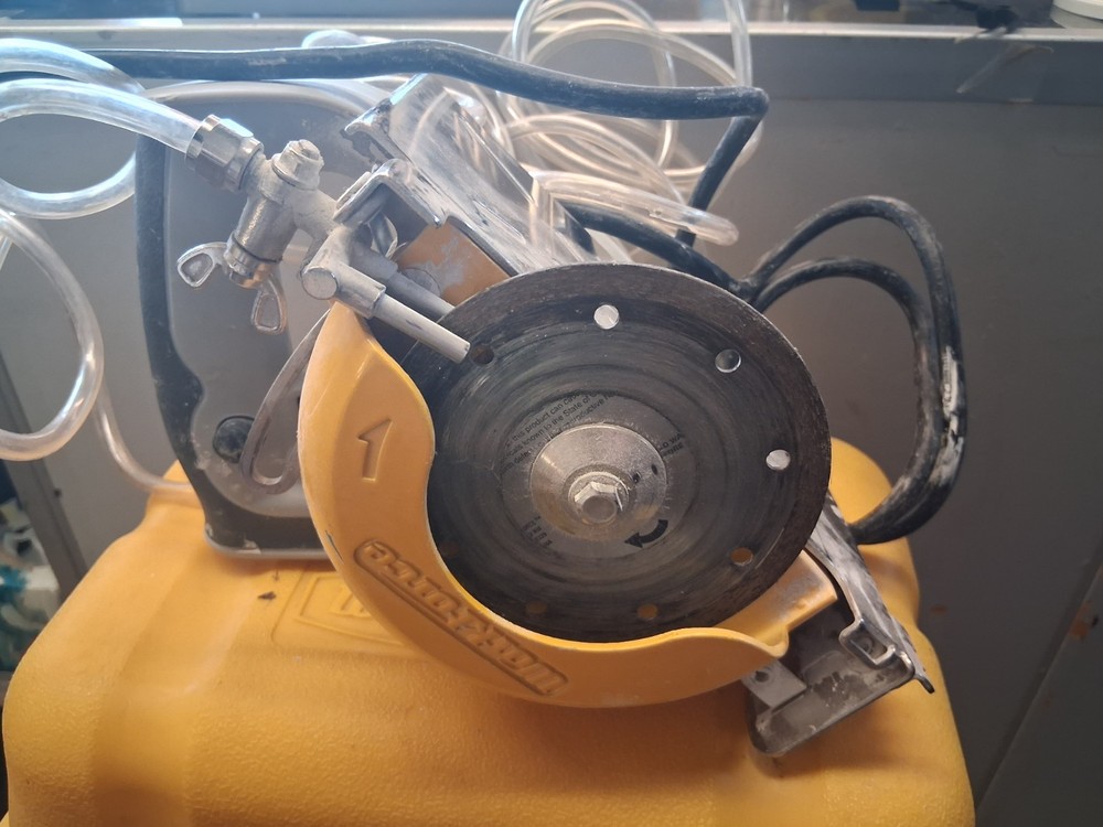 Workhorse Wet/Dry Masonry Saw AC Power