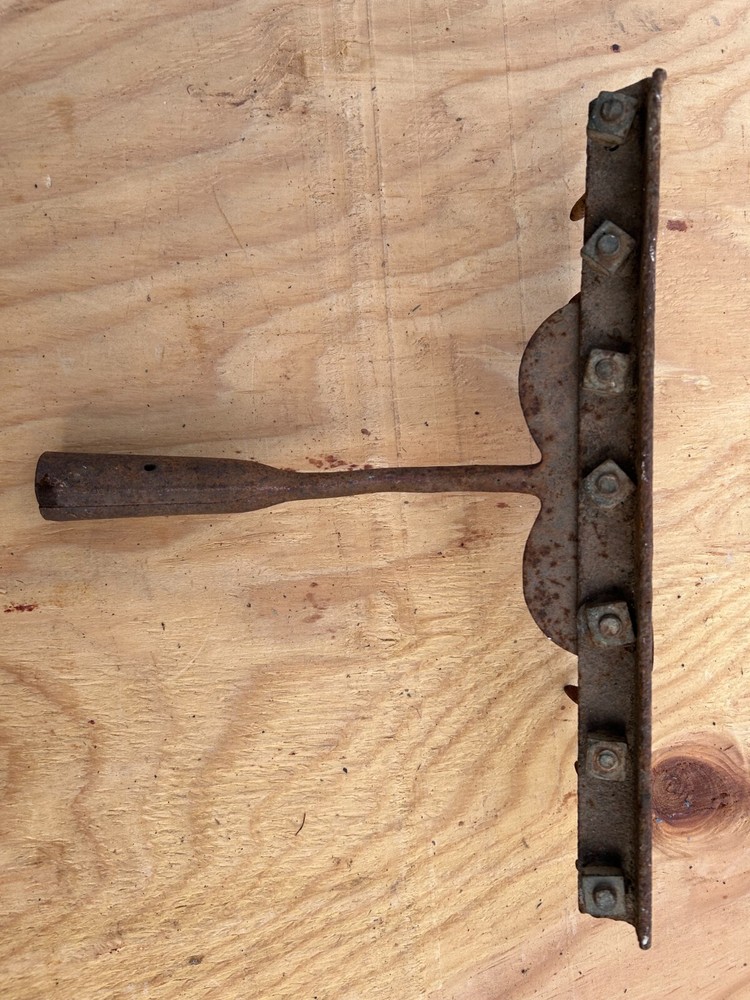 Rake Head Rusty Rustic no handle Original Vintage Primitive Metal