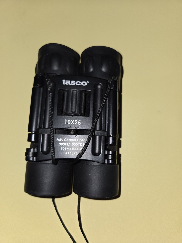 Tasco Binoculars 10x25