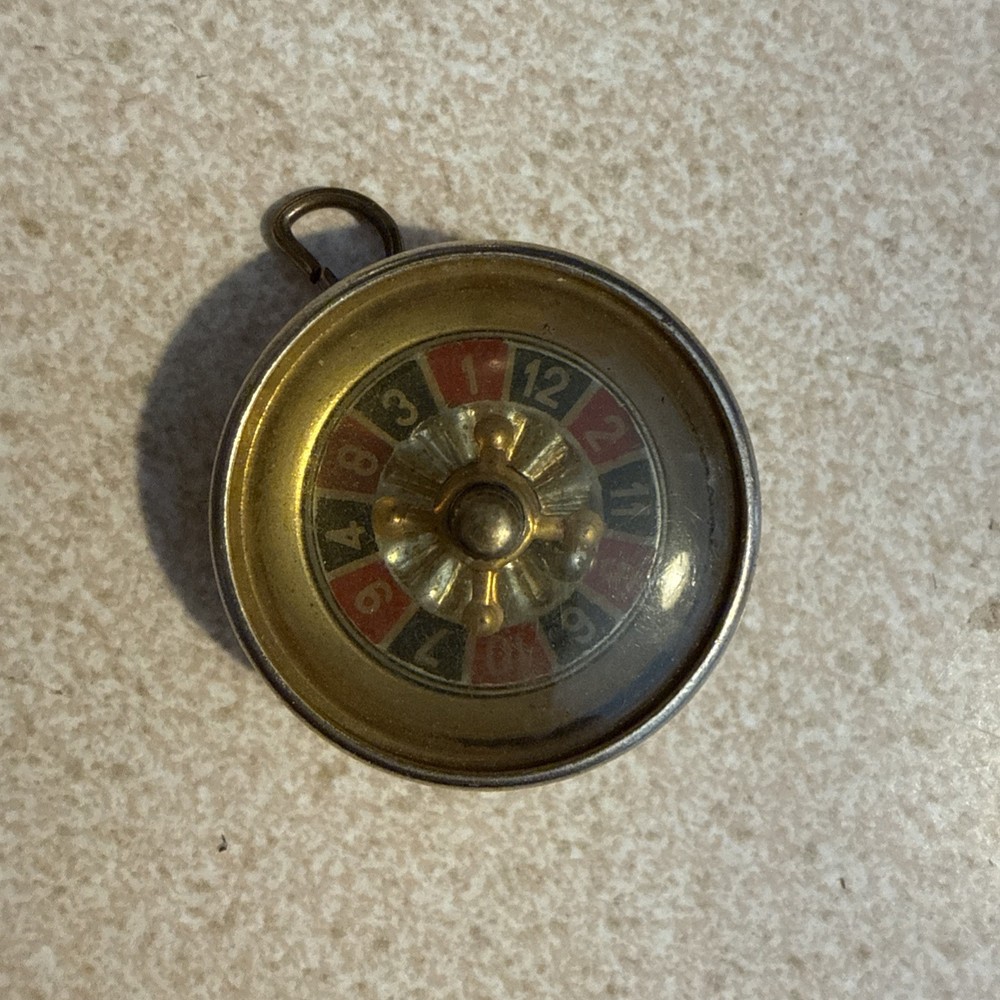 VINTAGE 1950'S NOVELTY WORKING ROULETTE WHEEL