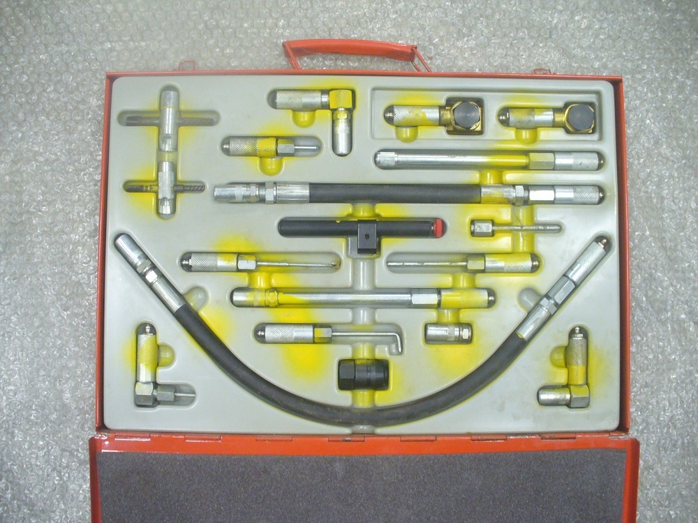 ATT ( Allied Tech Tronics) ADAPTER KIT,GREASE GUN COUPLING