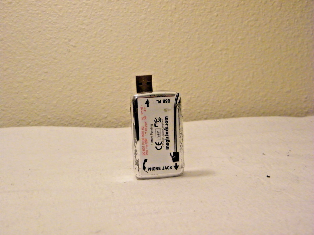 *****GENUINE MAGIC JACK VOIP USB ADAPTER FOR USE WITH INTERNET CALLING****^