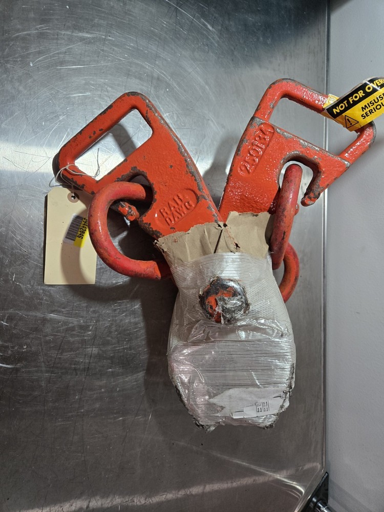 5.5 Ton Rail Dawg Tong, Lifting Clamp
