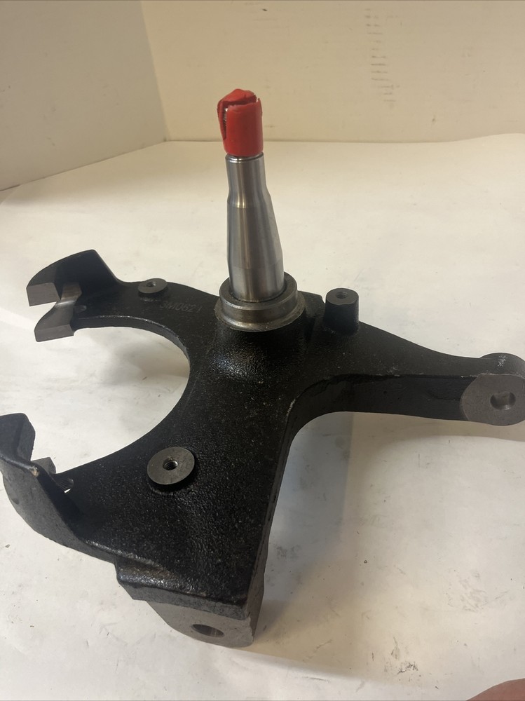Steering Knuckle 3M0621